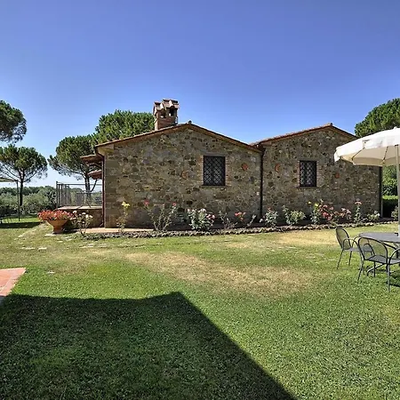 Vernazzano Basso Sleeps 6 T241024 Appartement