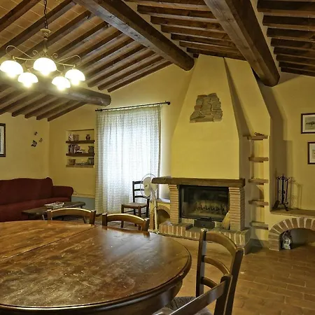 Vernazzano Basso Sleeps 6 T241024