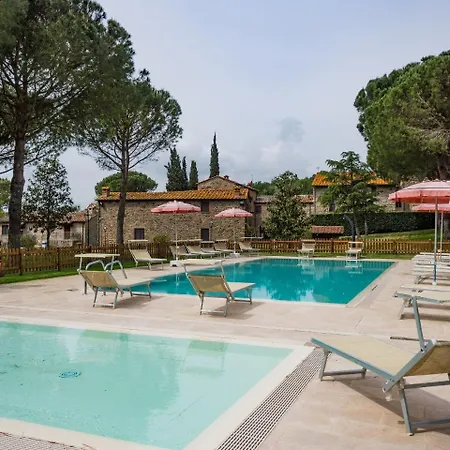 公寓 Vernazzano Basso Sleeps 6 T241024 特拉西梅诺湖畔托罗